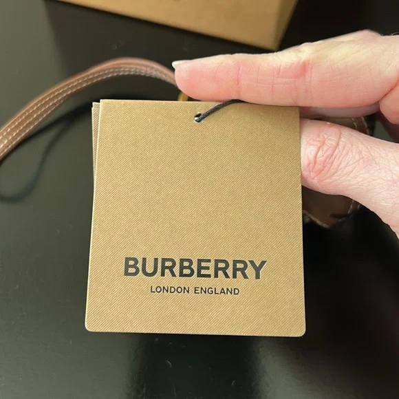 Burberry NWT Thomas the Bear Keychain - Picture 4 of 8